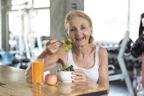 كيف نتجنب سوء التغذية عند كبار السن؟
