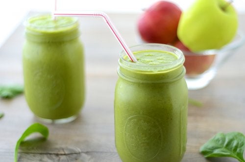 عصير أخضر لطرد حصوات الكلى