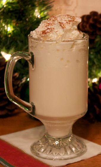 شوكولاتة بيضاء ساخنة