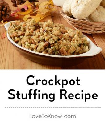 https://cf.ltkcdn.net/cooking/images/slide/208800-415x500-Easy-Crockpot-Stuffing-Recipe.jpg