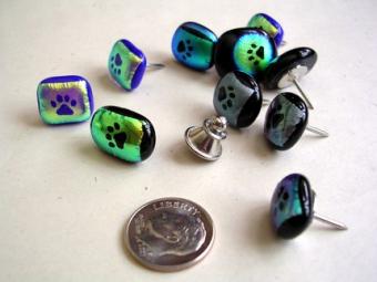 الأقراط القط