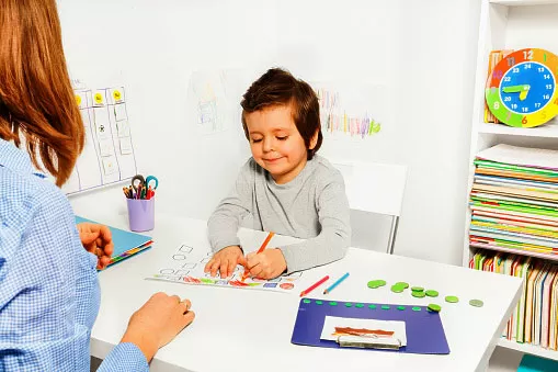 علاج سلوك التوحد