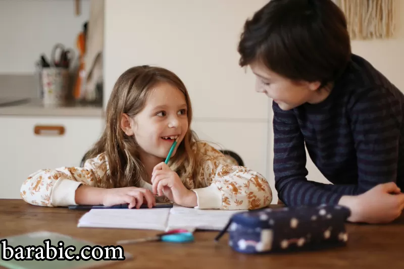 لعب أدوار الأخ والأخت