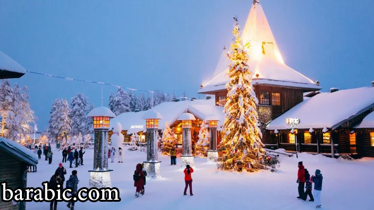 الزوار يدخلون رسميا منطقة القطب الشمالي عند وصولهم إلى روفانييمي ، فنلندا