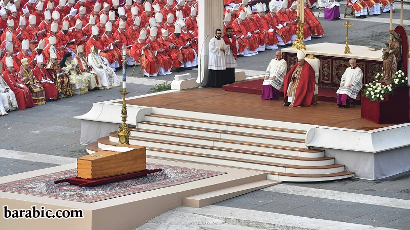 لماذا لا يحضر بايدن جنازة البابا بنديكت؟