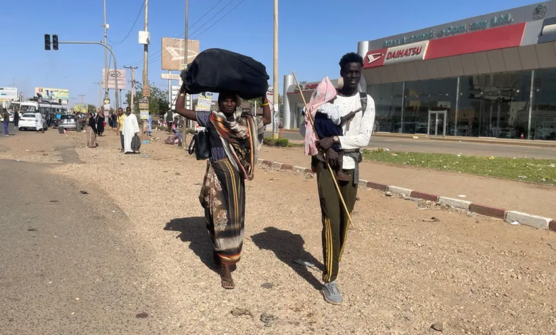 أوكرانيا تجلي أكثر من 130 شخصا من السودان