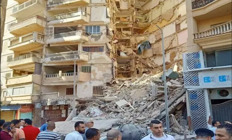 مقتل 5 أشخاص في انهيار مباني بشمال الإسكندرية في مصر