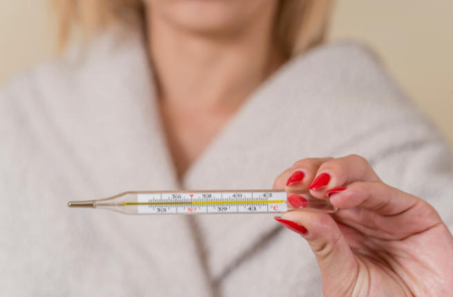 طريقة منع الحمل بقياس درجة حرارة جسم المرأة