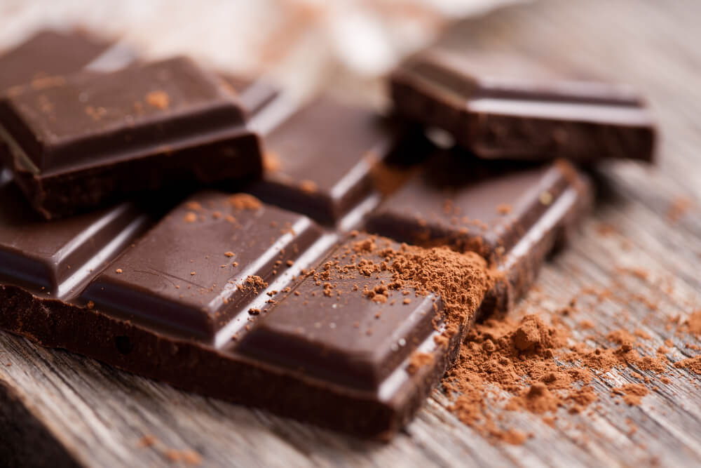 الشوكولاته الحامض هو أكثر ثراء بكثير في مضادات الأكسدة